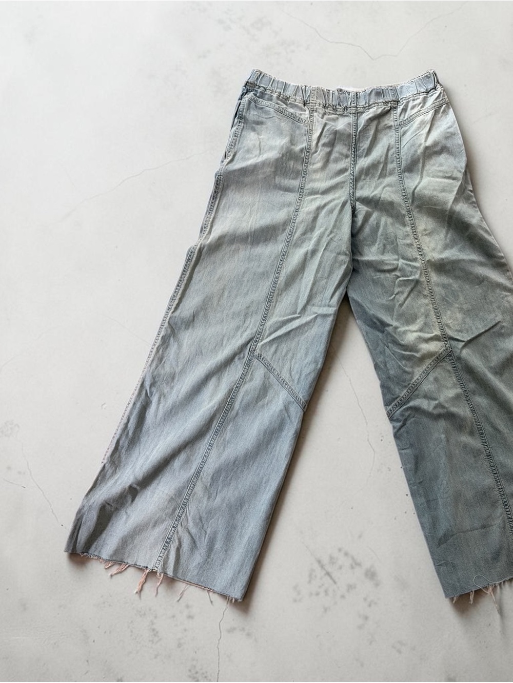 WE THE FREE Light Blue Women’s Jeans - Picture 3 of 4
